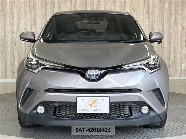 Toyota C-HR 2017-12 294960-1