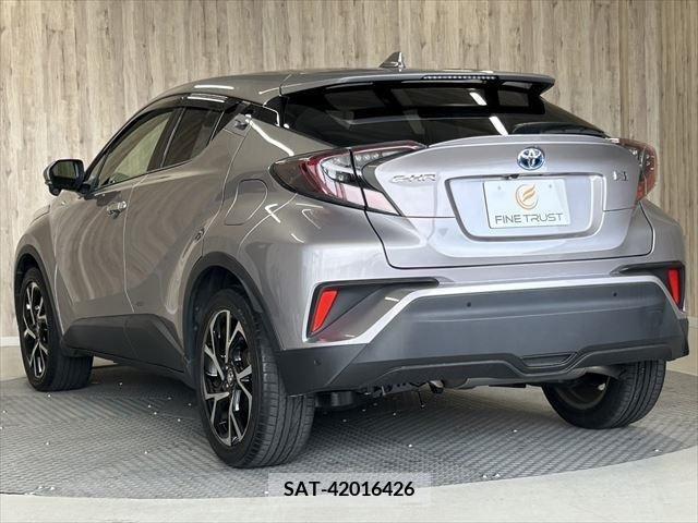 Toyota C-HR 2017-12 294960-6