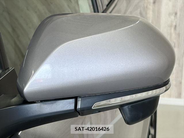 Toyota C-HR 2017-12 294960-12