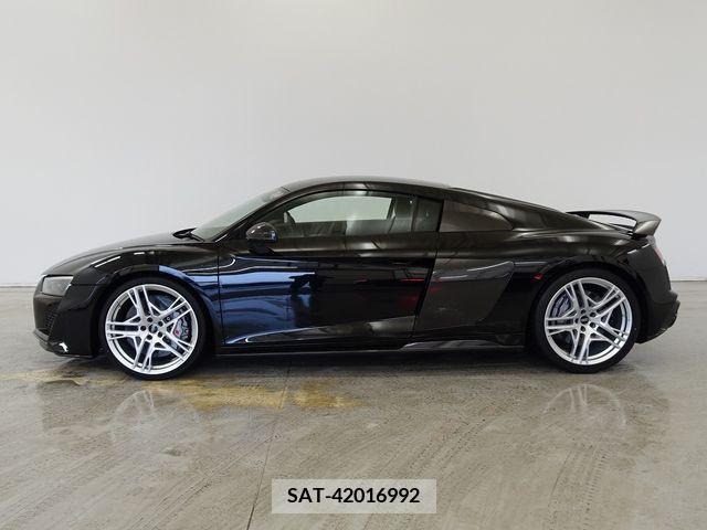 Audi R8 2021-12 333690-18