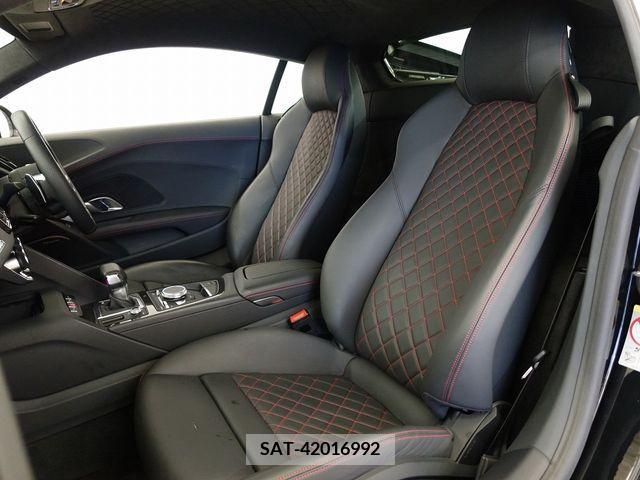 Audi R8 2021-12 333690-17