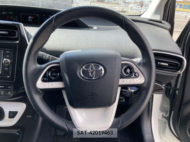 Toyota PRIUS PHV 2017-09 250672-20