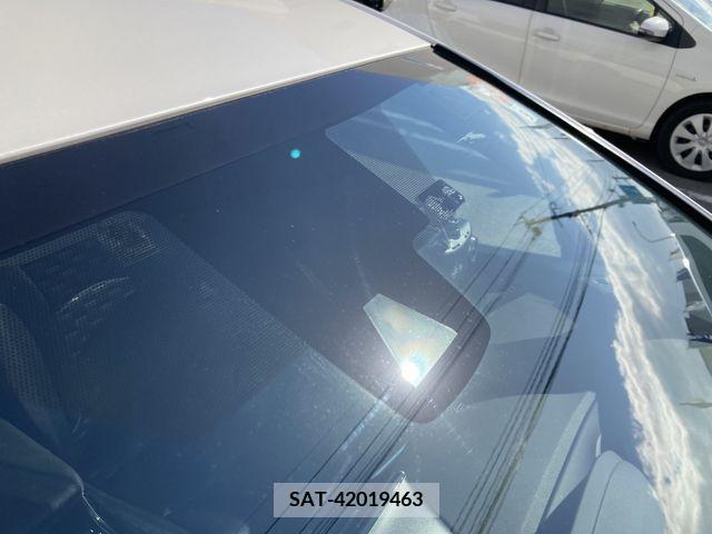 Toyota PRIUS PHV 2017-09 250672-9