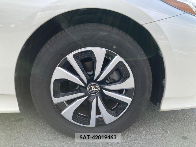 Toyota PRIUS PHV 2017-09 250672-10