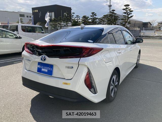 Toyota PRIUS PHV 2017-09 250672-7