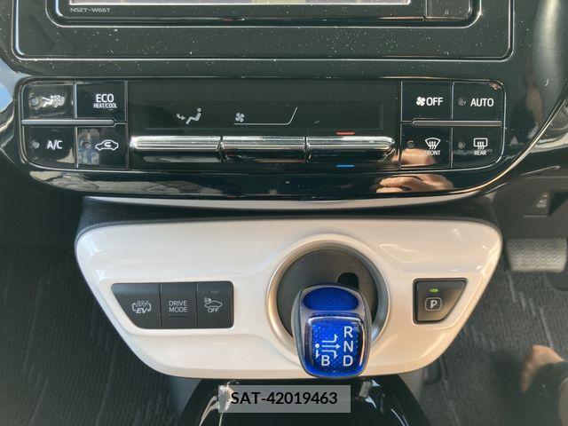 Toyota PRIUS PHV 2017-09 250672-23