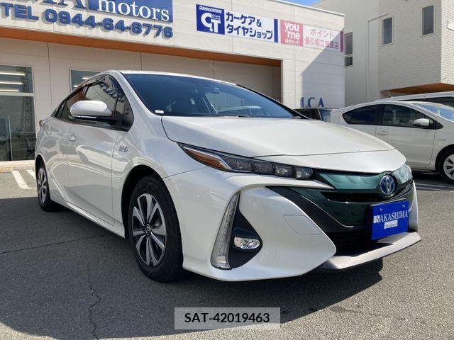 Toyota PRIUS PHV 2017-09 250672-3