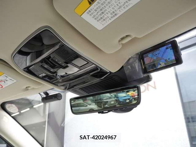 ROVER RANGE ROVER 2023-10 217717-14