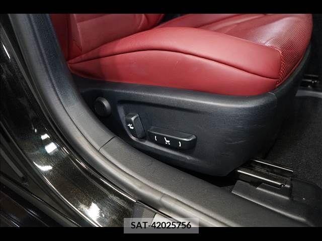 Lexus IS 2014-08 248828-7