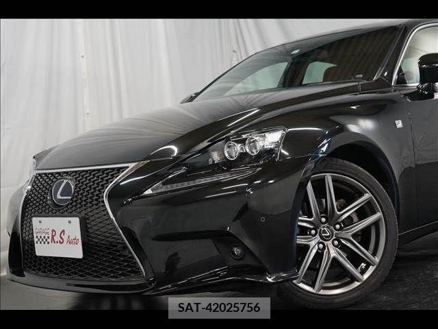 Lexus IS 2014-08 248828-2