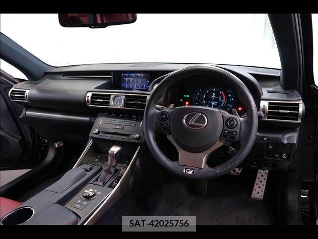 Lexus IS 2014-08 248828-1