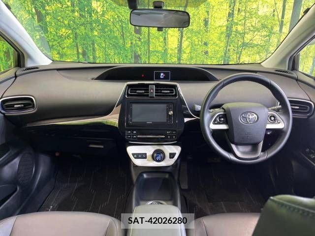 Toyota PRIUS 2016-06 322265-1