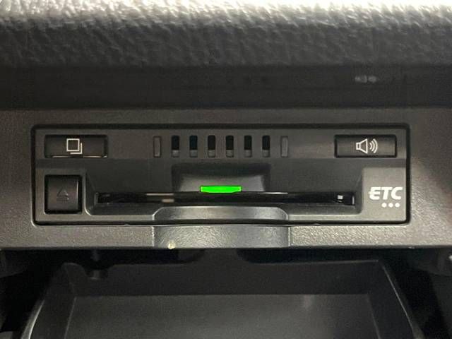 Toyota NOAH 2018-12 16939-7