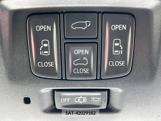 Toyota VELLFIRE 2017-07 223259-2