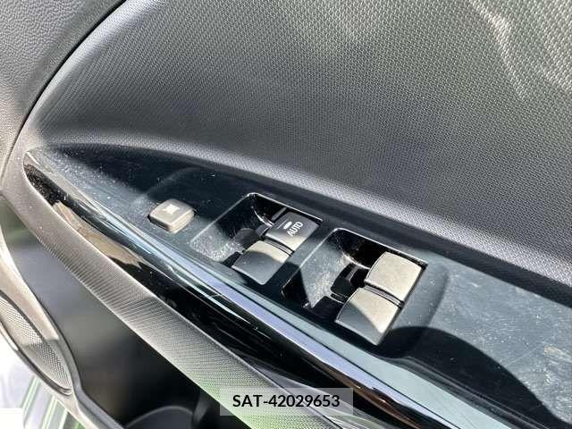 Mitsubishi MIRAGE 2020-02 220742-12