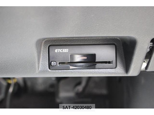 Nissan SKYLINE 2019-11 285192-6