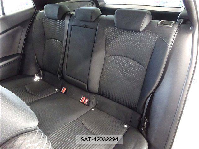 Toyota PRIUS 2017-05 366706-5