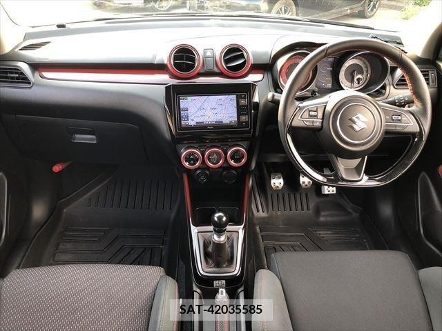 Suzuki SWIFT 2017-09 369037-1