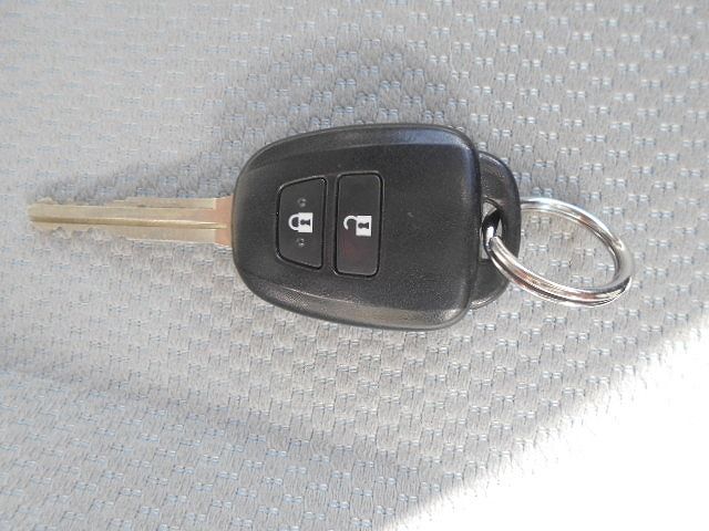 Toyota VITZ 2012-12 28618-25