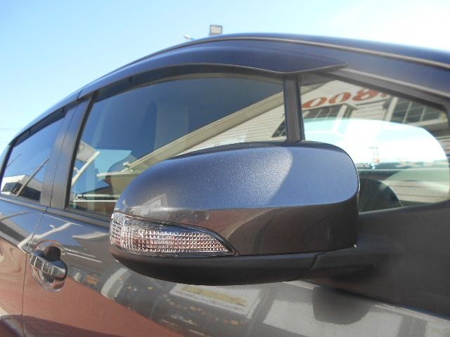 Toyota VITZ 2012-12 28618-14