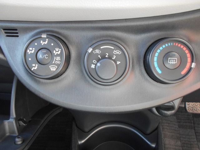 Toyota VITZ 2012-12 28618-4