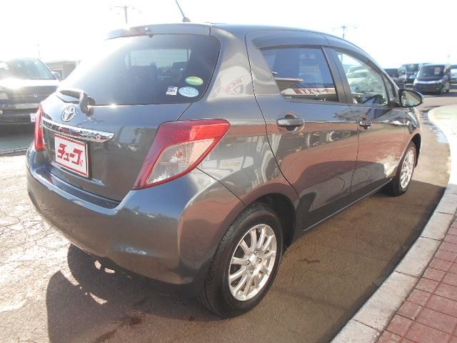 Toyota VITZ 2012-12 28618-2