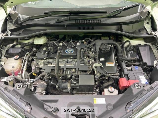 Toyota C-HR 2017-08 357853-19
