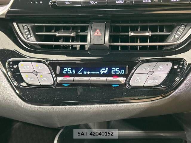 Toyota C-HR 2017-08 357853-5
