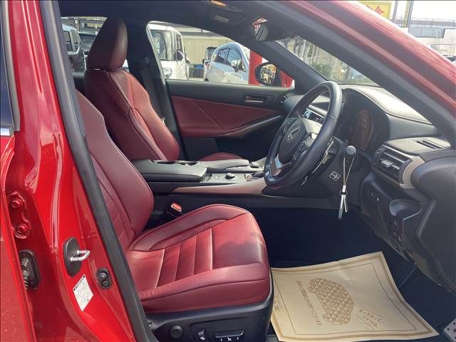 Lexus IS 2017-09 5653-3