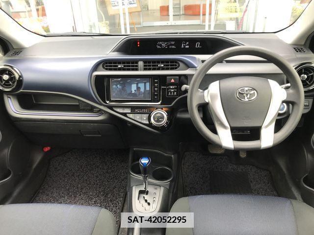 Toyota AQUA 2016-02 381500-7