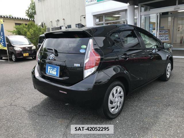 Toyota AQUA 2016-02 381500-5
