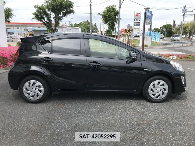 Toyota AQUA 2016-02 381500-2