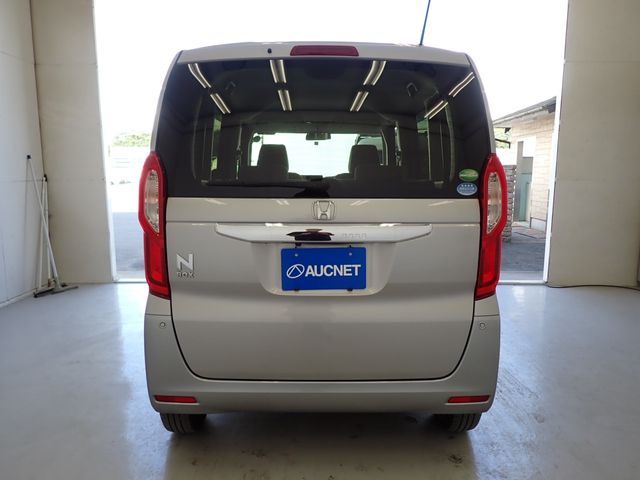 Honda N BOX 2018-10 182485-3