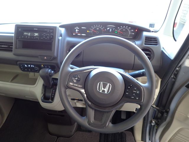 Honda N BOX 2018-10 182485-8