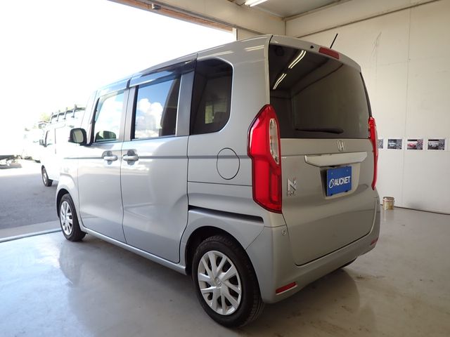 Honda N BOX 2018-10 182485-2