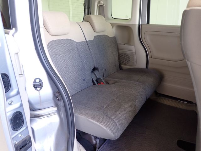 Honda N BOX 2018-10 182485-12