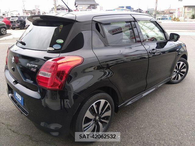 Suzuki SWIFT 2017-01 236912-1