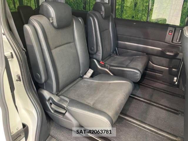 Honda e 2012-10 345295-9