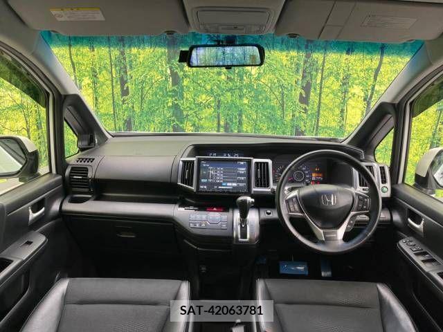 Honda e 2012-10 345295-1