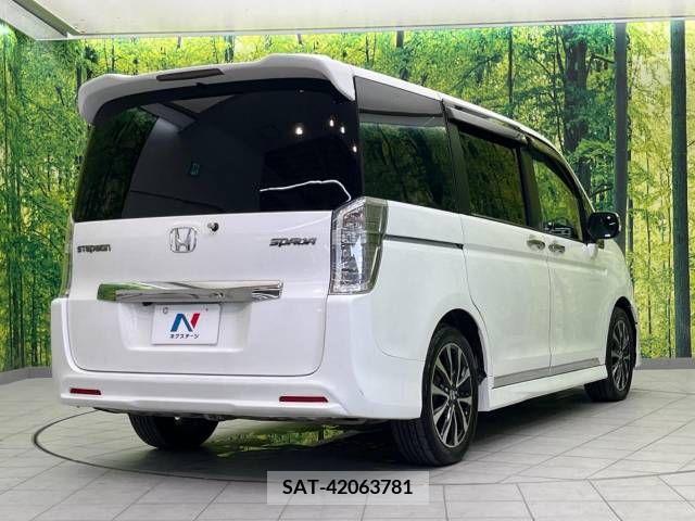 Honda e 2012-10 345295-18