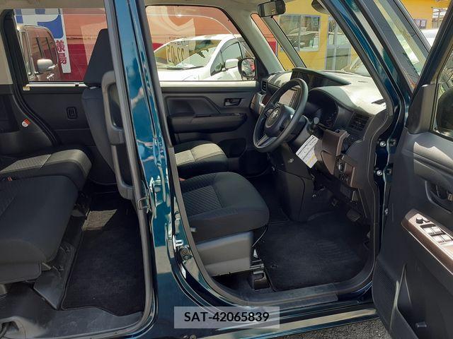 Toyota ROOMY 2017-08 283668-1