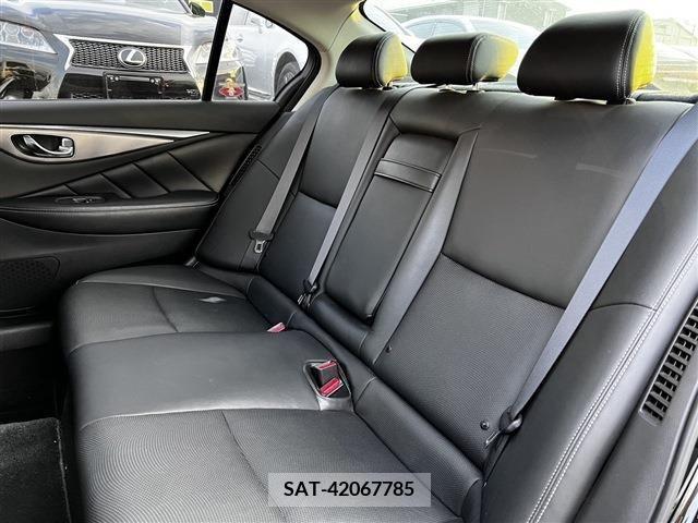 Nissan SKYLINE 2015-03 218916-19