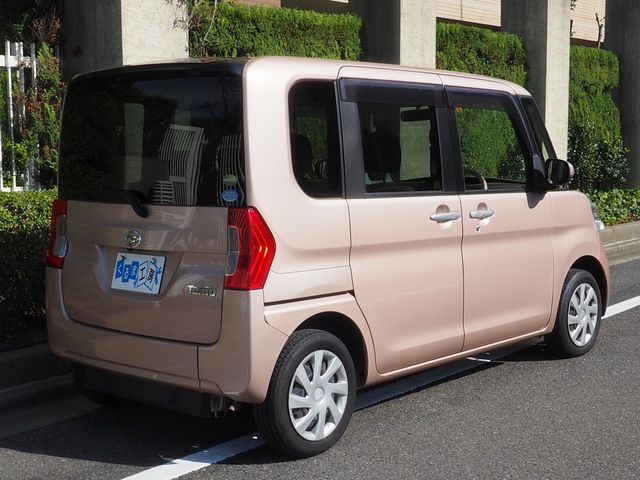 Daihatsu TANTO 2018-08 21759-23