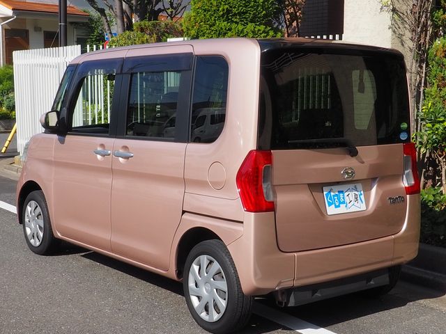 Daihatsu TANTO 2018-08 21759-20