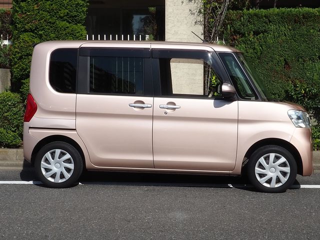 Daihatsu TANTO 2018-08 21759-22