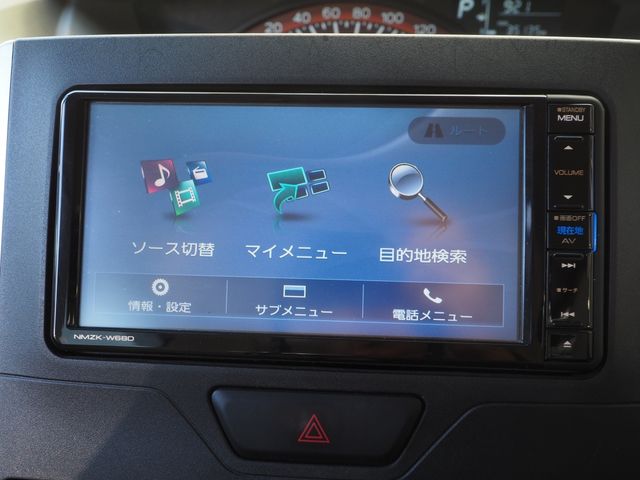 Daihatsu TANTO 2018-08 21759-3