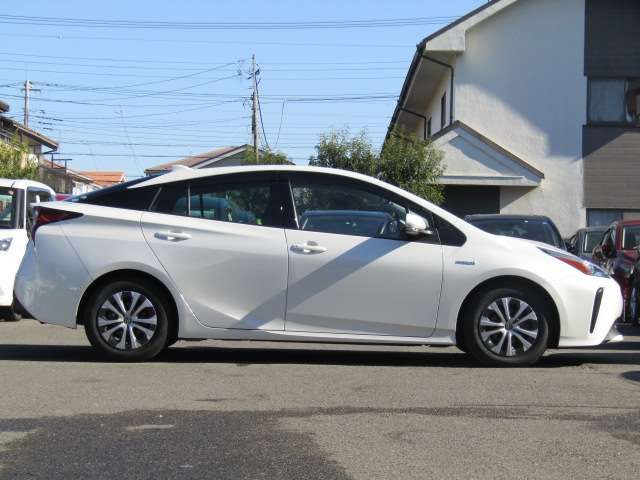 Toyota PRIUS 2020-05 186684-2