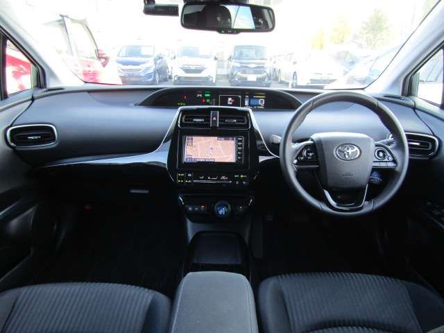 Toyota PRIUS 2020-05 186684-15