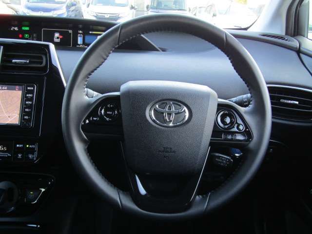 Toyota PRIUS 2020-05 186684-14