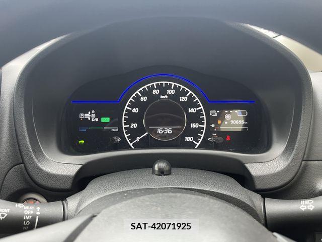 Nissan NOTE 2017-05 305387-19